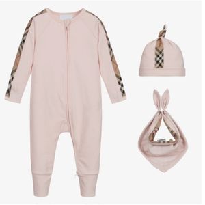 Burberry baby girl outfit